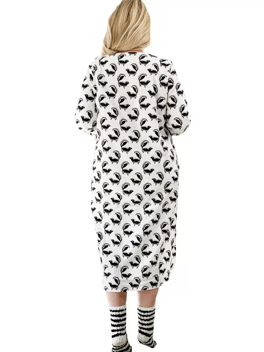 La Cera™ Camisa De Noche Henley De Franela Whimsical Skunk De Talla Grande^ Más Ropa De Dormir