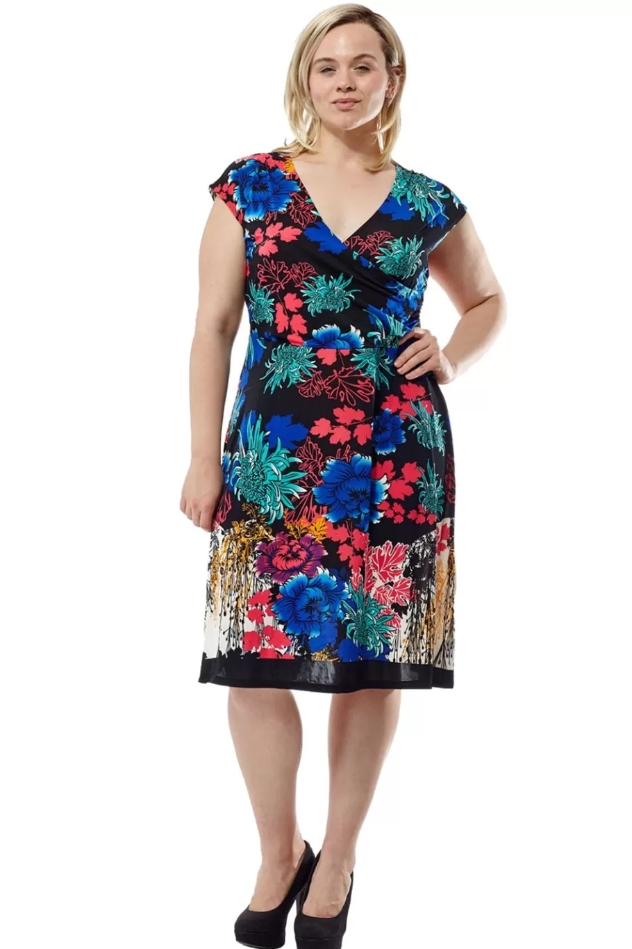La Cera™ Vestido Delantero Cruzado Con Estampado Ple De Talla Grande La Ce^ Vestidos Plus